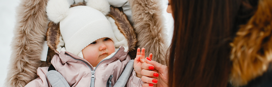 Cómo cuidar la piel del bebé en invierno y mantenerla hidratada y protegida