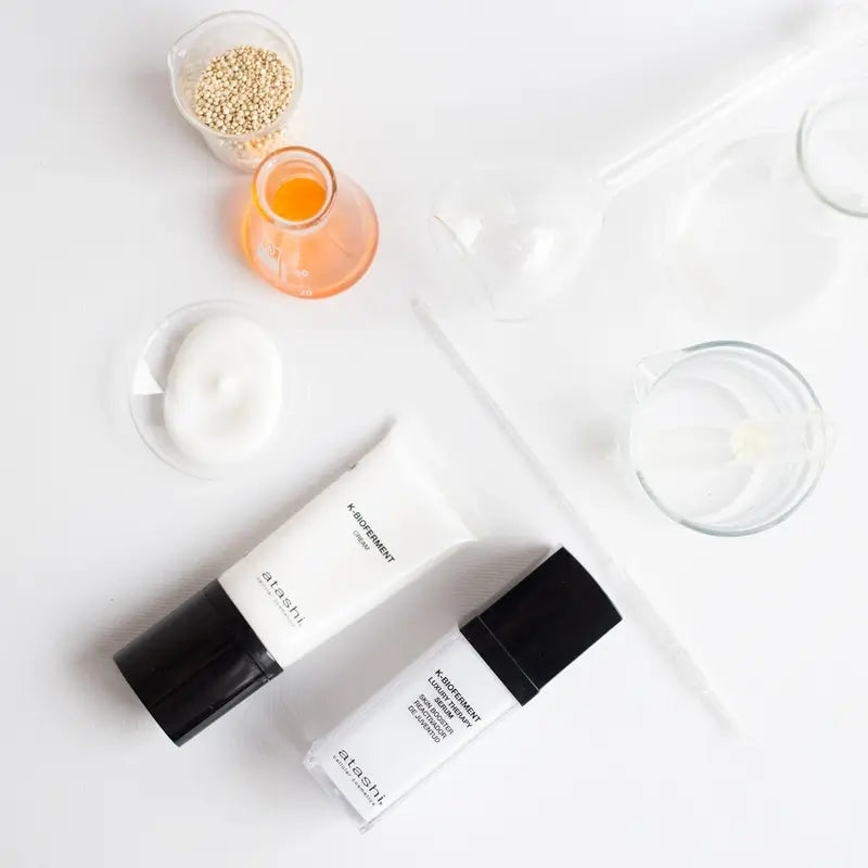 Atashi Cofre Ritual K-Bioferment Sérum + Crema Antiedad Revitalizante + Regalo Roller de jade