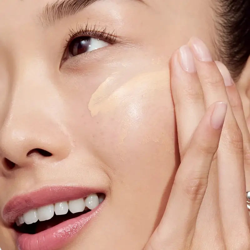 Clinique Even Better Vitamin Makeup Base De Maquillaje Spf50 Light Medium Cool 2, 30 ml