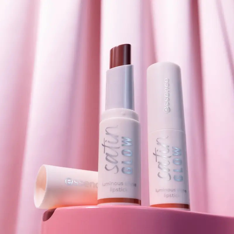 Essence Barra De Labios Satin Glow Luminous Shine 02 , 3,5 gr