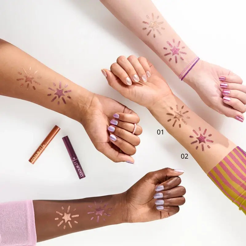 Essence Eyeliner Metálico Colour It! 01 , 3 ml