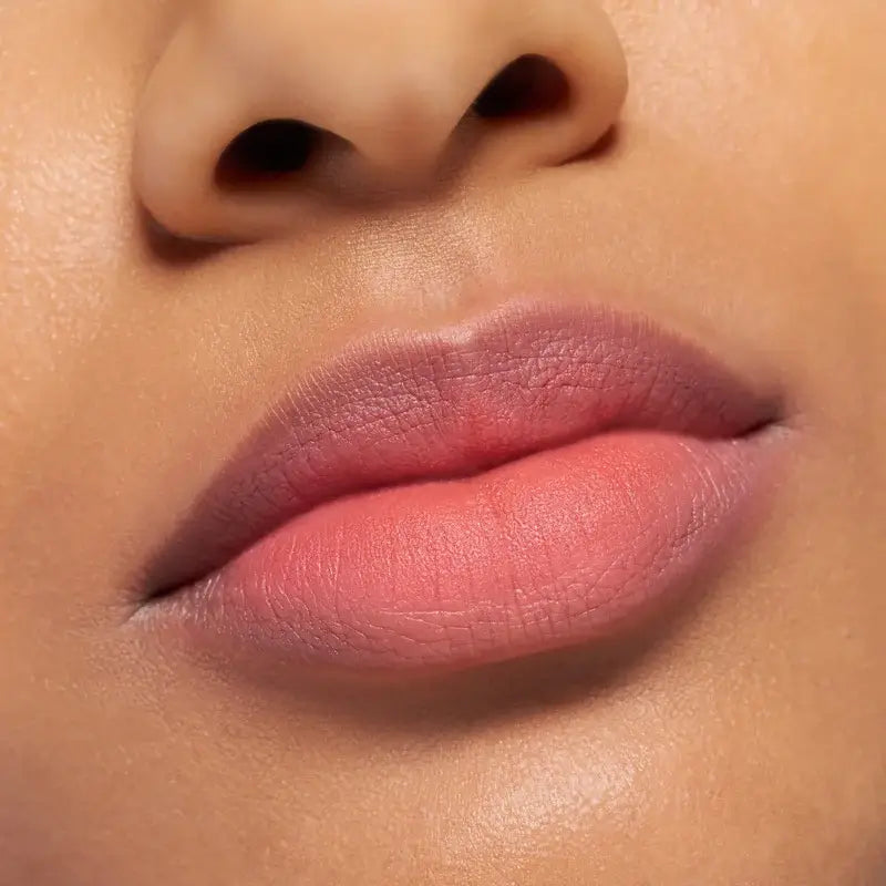 Essence Labial Mate Cremoso Blur Soufflé 03, 3,6 ml