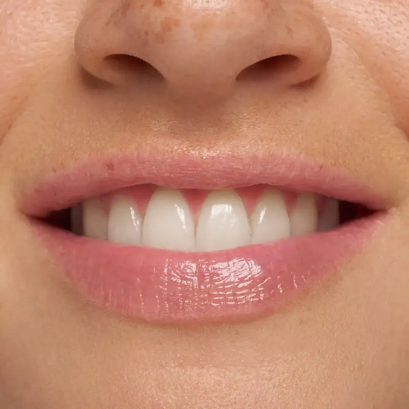 Essence Mascarilla Labial Swirl Caring Mask 01 , 8 gr