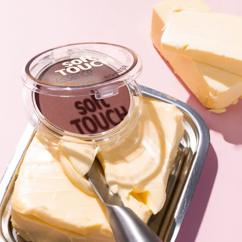 Essence Polvo Bronceador Soft Touch Butter 40 , 10 gr