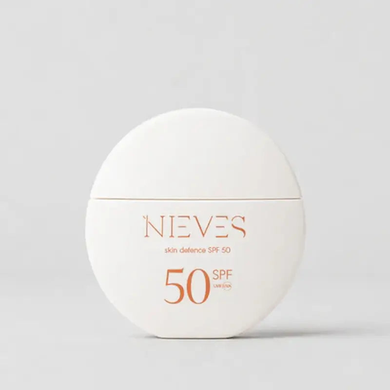 Nieves By Nieves Álvarez Skin Defence - Protector Solar