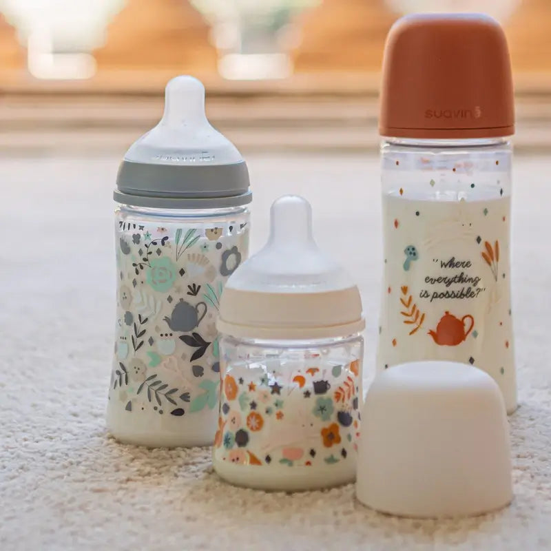 Suavinex Biberón 270 Ml, Flujo Medio (M), +3 Meses, Wonderland Flores Azul