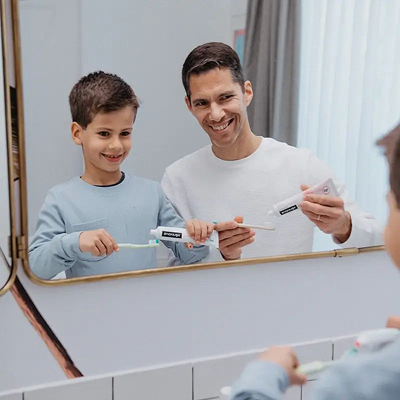 Suavinex Cepillo De Dientes Infantil +6 Años, Verde