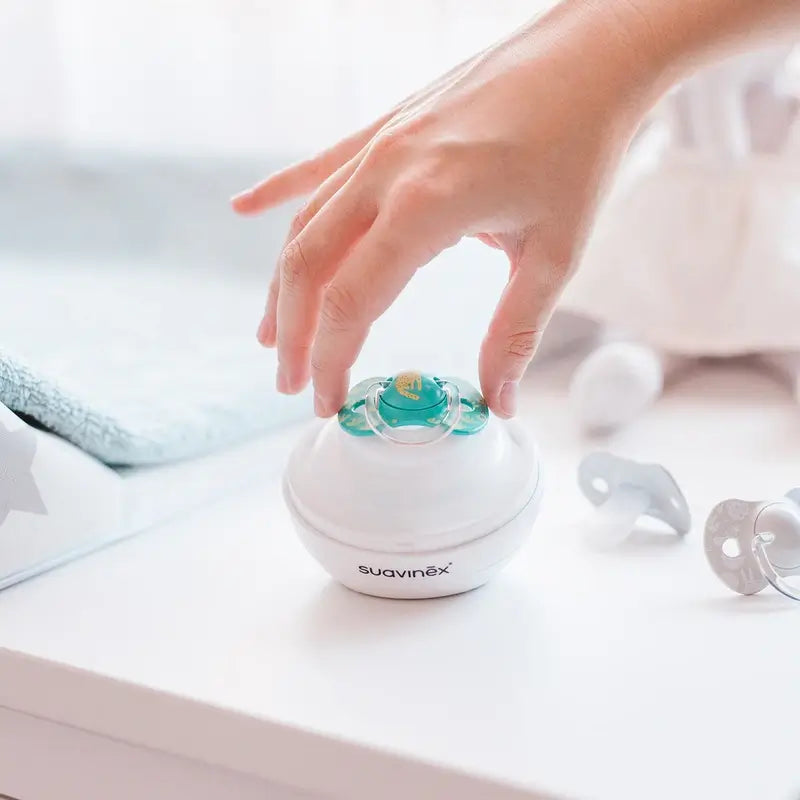 Suavinex Esterilizador De Chupetes Portátil Uv Duccio, Blanco