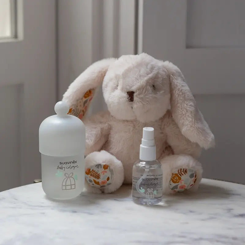 Suavinex Canastilla Bebés Con Baby Cologne 100 Ml + Formato Viaje 50 Ml + Peluche Para Bébé